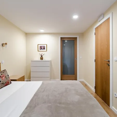 Casa Da Avo Custodia Holiday home *